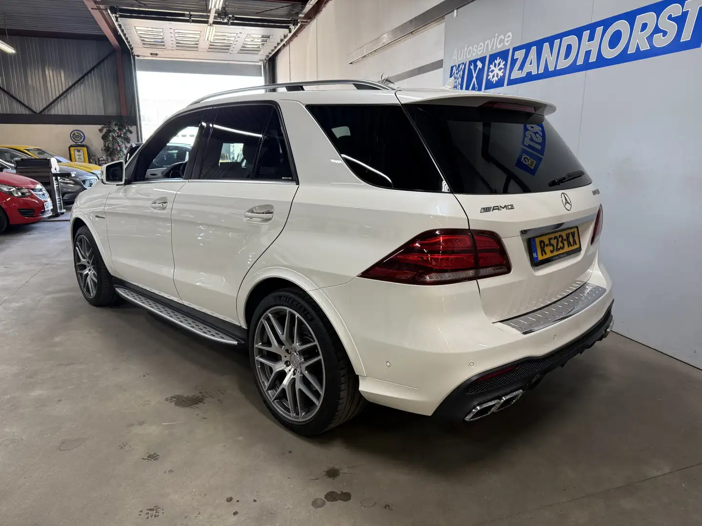 Mercedes-Benz GLE 63 AMG 4MATIC Wit - 2
