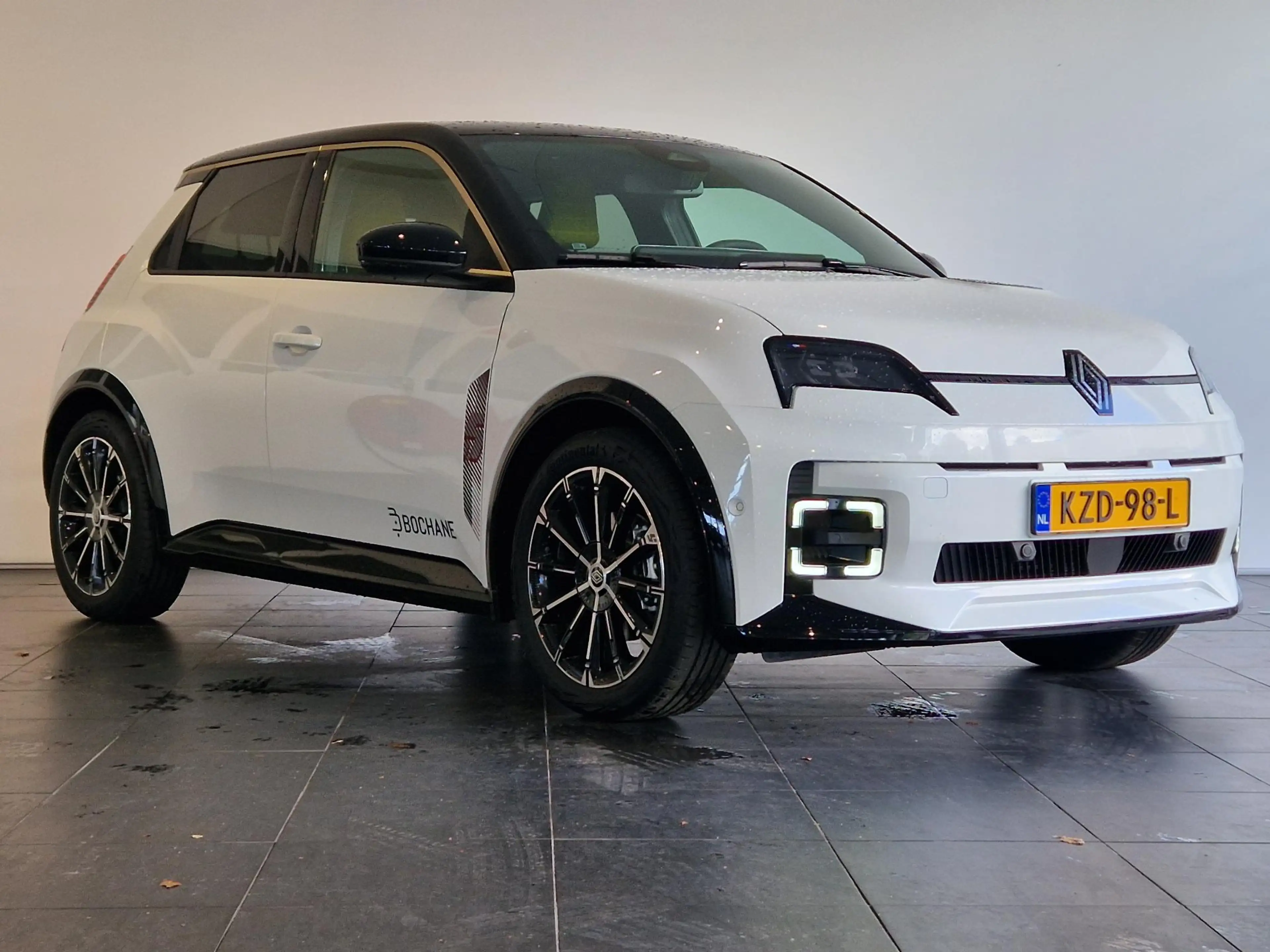 Renault R 5 comfort range iconic cinq 52 kWh DEMO | HARMAN KAR — photo 5