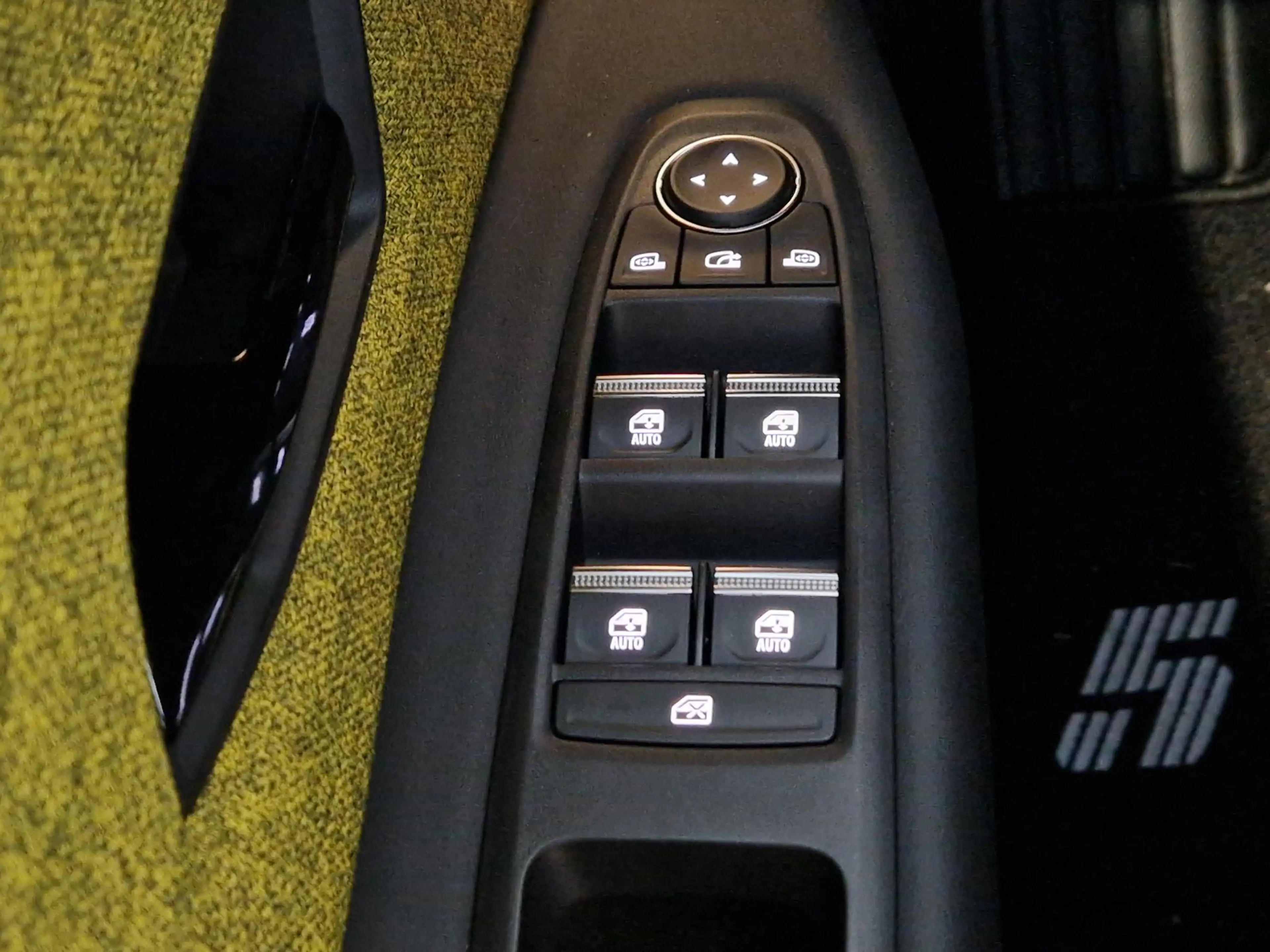 Renault R 5 comfort range iconic cinq 52 kWh DEMO | HARMAN KAR — photo 21