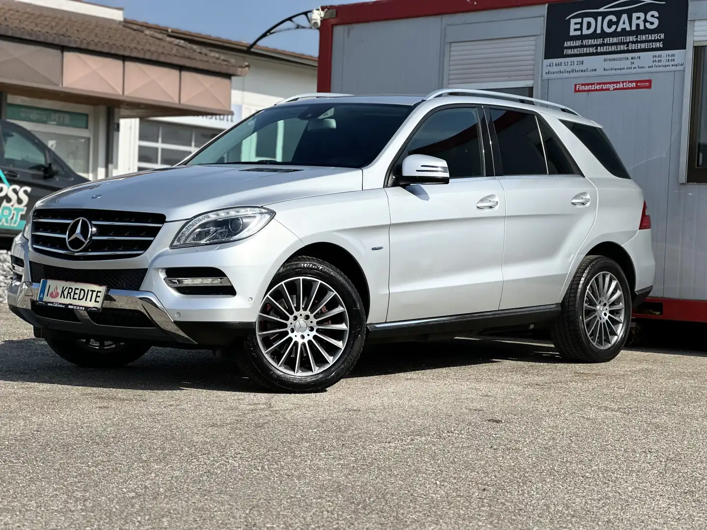 Mercedes-Benz ML 350 ML 350 CDI BlueTec (166.024) Grau - 1