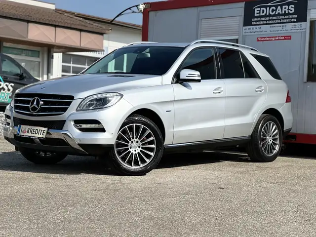 Mercedes-Benz ML 350 ML 350 CDI BlueTec (166.024)