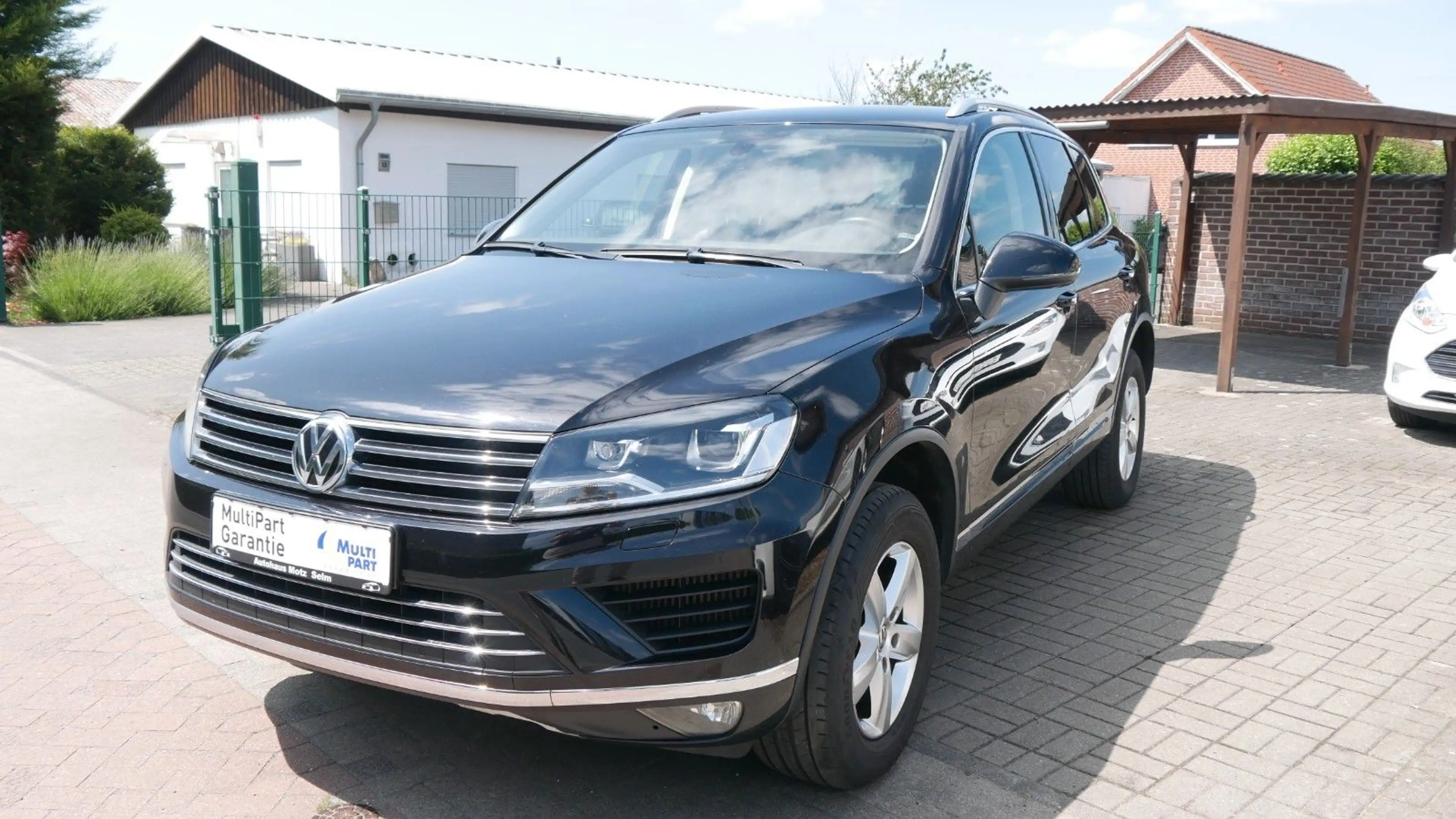 Volkswagen Touareg 4Motion — photo 3