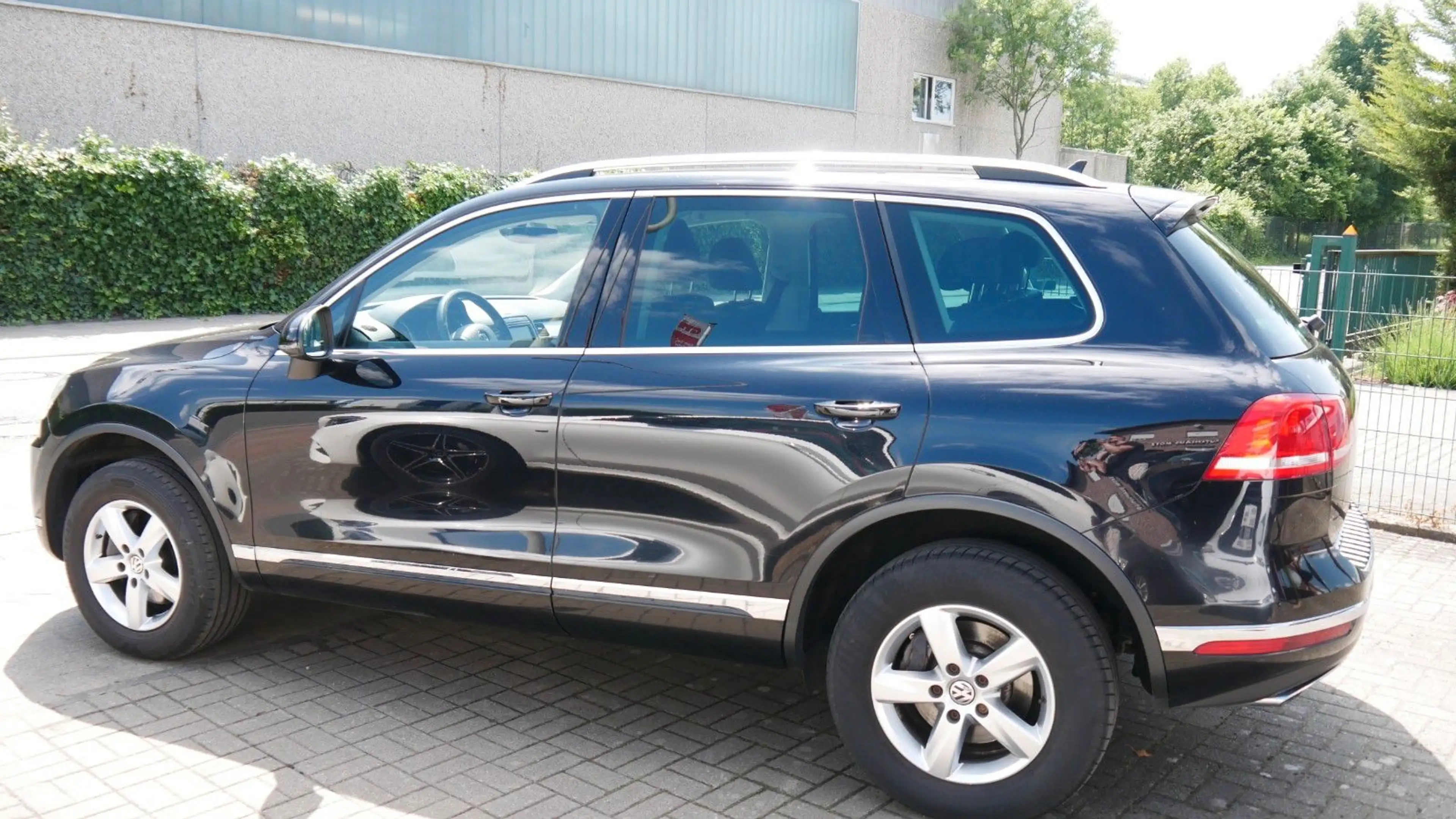 Volkswagen Touareg 4Motion — photo 5