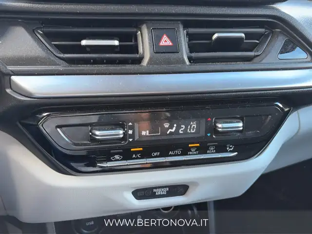 Suzuki Swift view 13