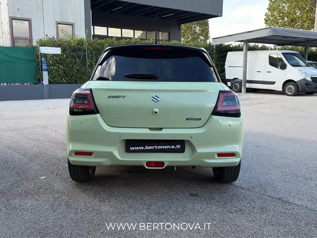 Suzuki Swift view 6