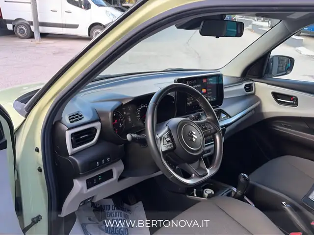 Suzuki Swift view 10