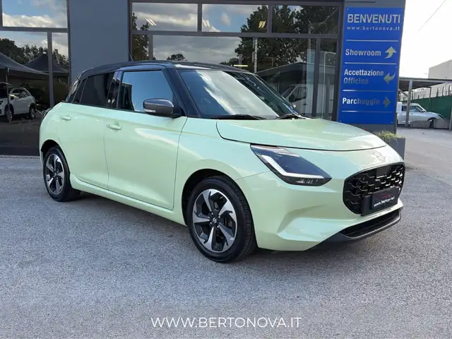 Suzuki Swift view 4