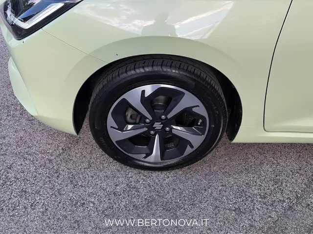 Suzuki Swift view 9