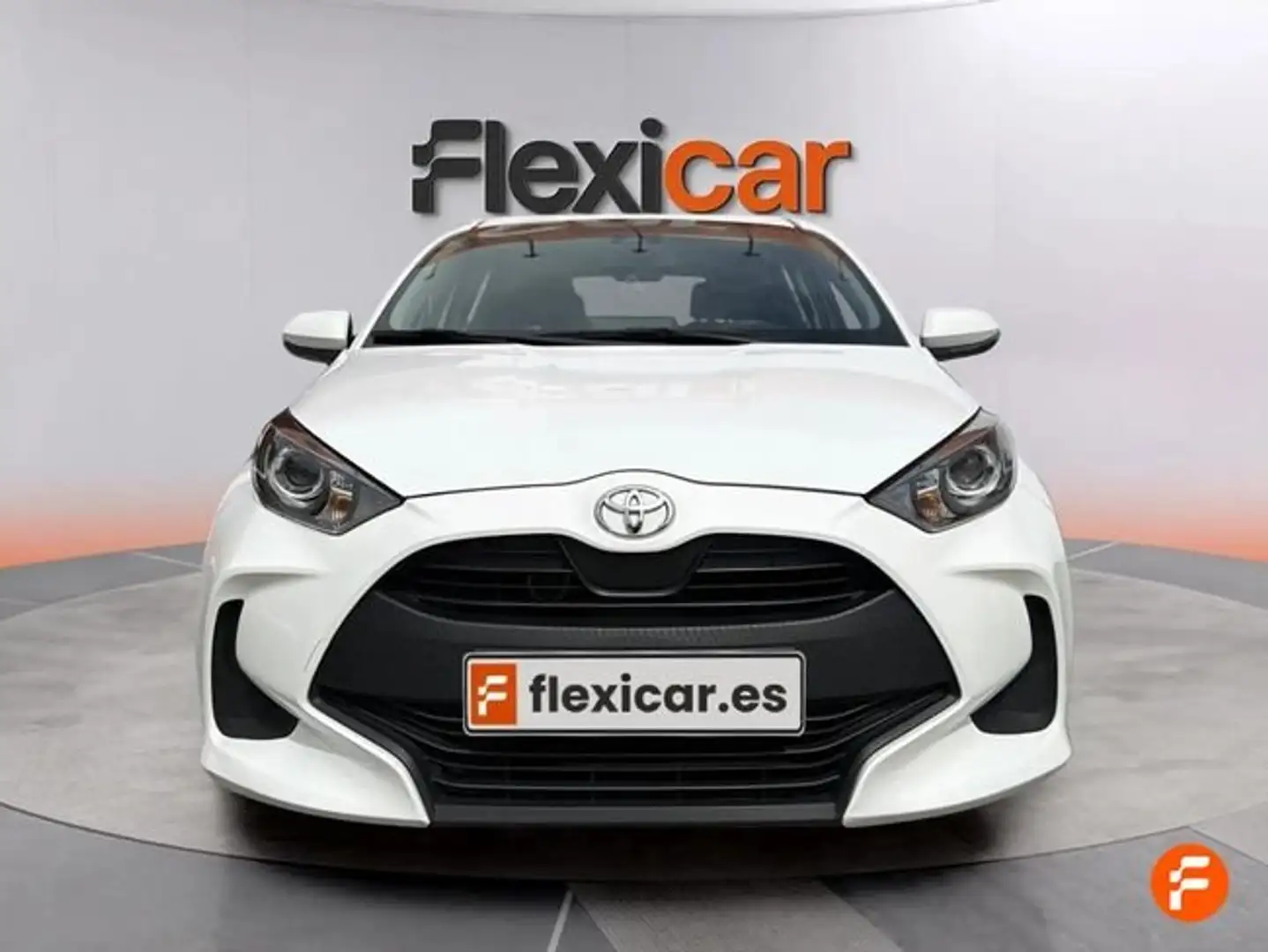 Toyota Yaris 125 S-Edition Negro - 2