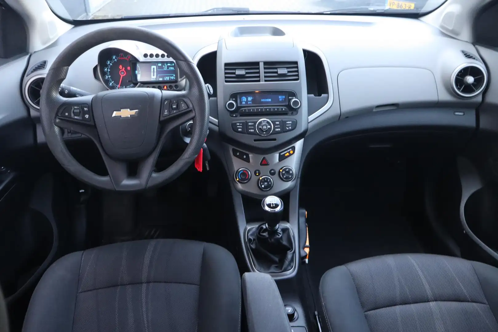 Chevrolet Aveo 1.2 LT Cruise control, Airco, Lichtmetalen wielen, Wit - 2