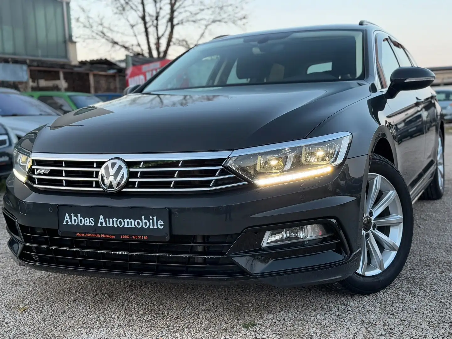 Volkswagen Passat Variant Passat R-Line Variant Comfortline, 1.Hand Grau - 1