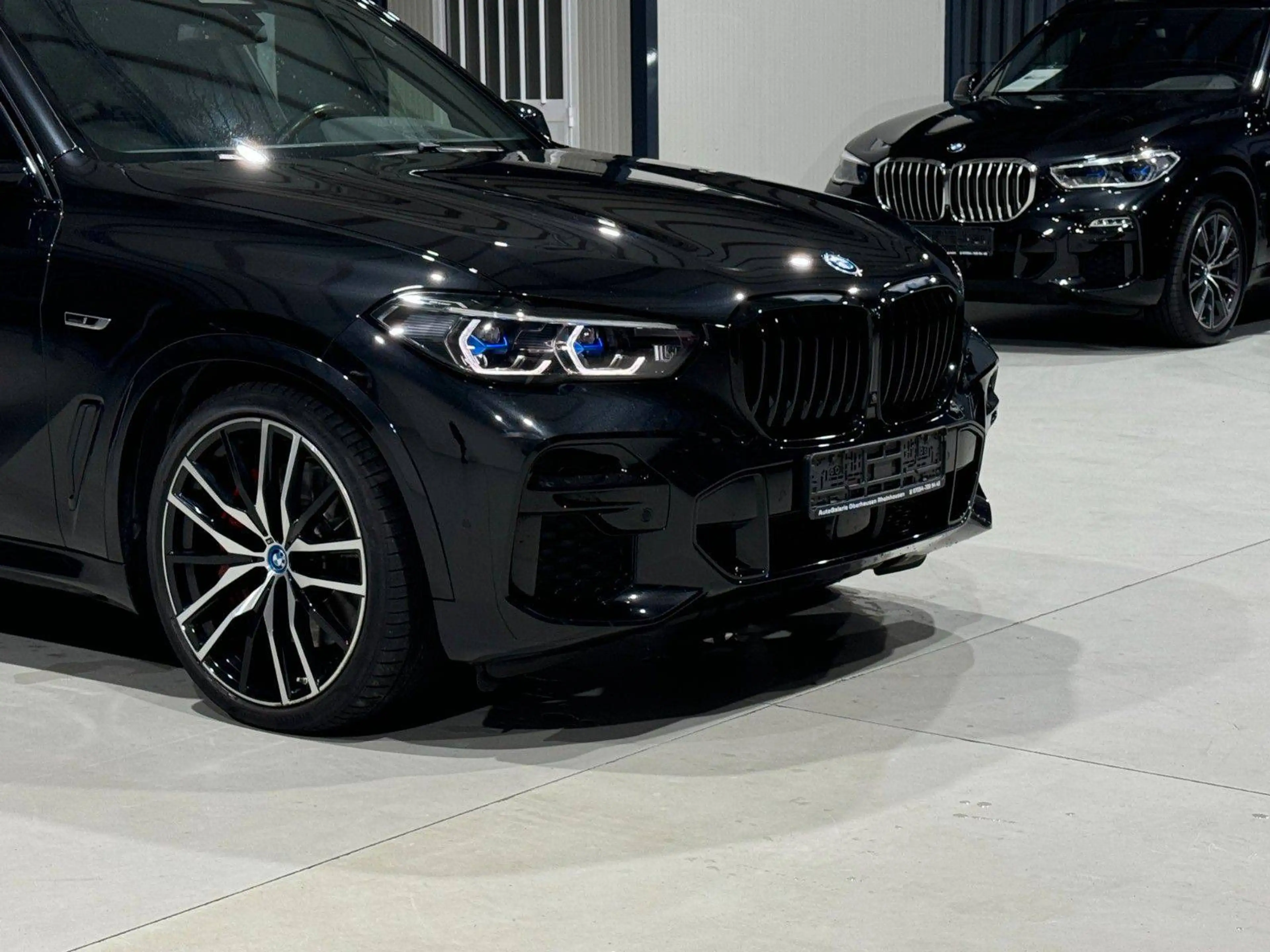 BMW X5 xDrive 45 e M Sport — photo 8