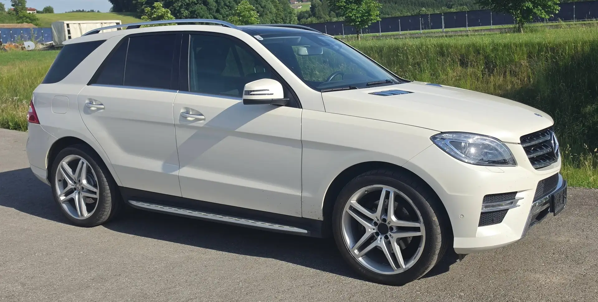 Mercedes-Benz ML 350 ML 350 BlueTEC 4MATIC Aut. DPF Weiß - 1