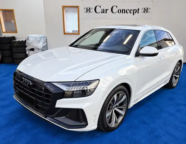 Audi Q8 55 TFSI quattro Pano Massage AHK Matrix Voll