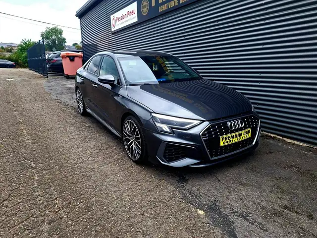 Audi A3 view 4