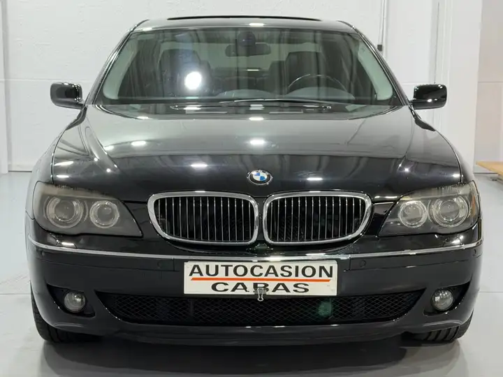 BMW Serie 7 2007, foto 2