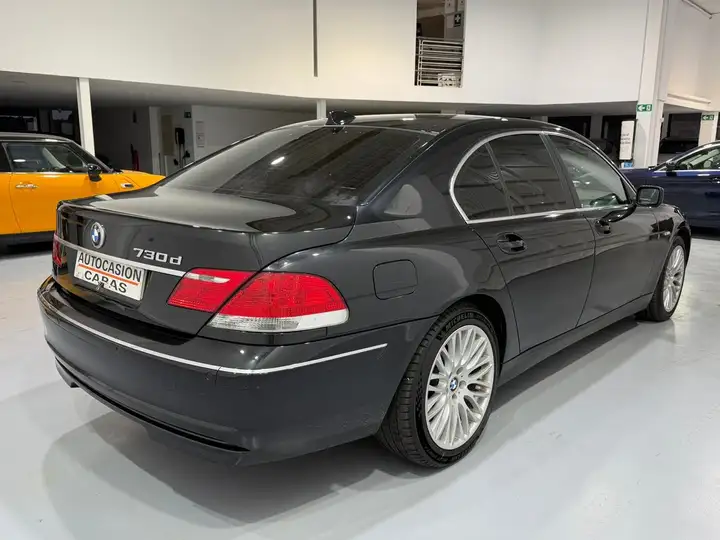 BMW Serie 7 2007, foto 7