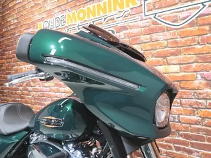 Harley-Davidson Street Glide - foto 4