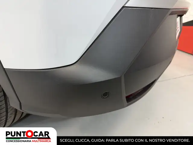 Peugeot 3008 view 10