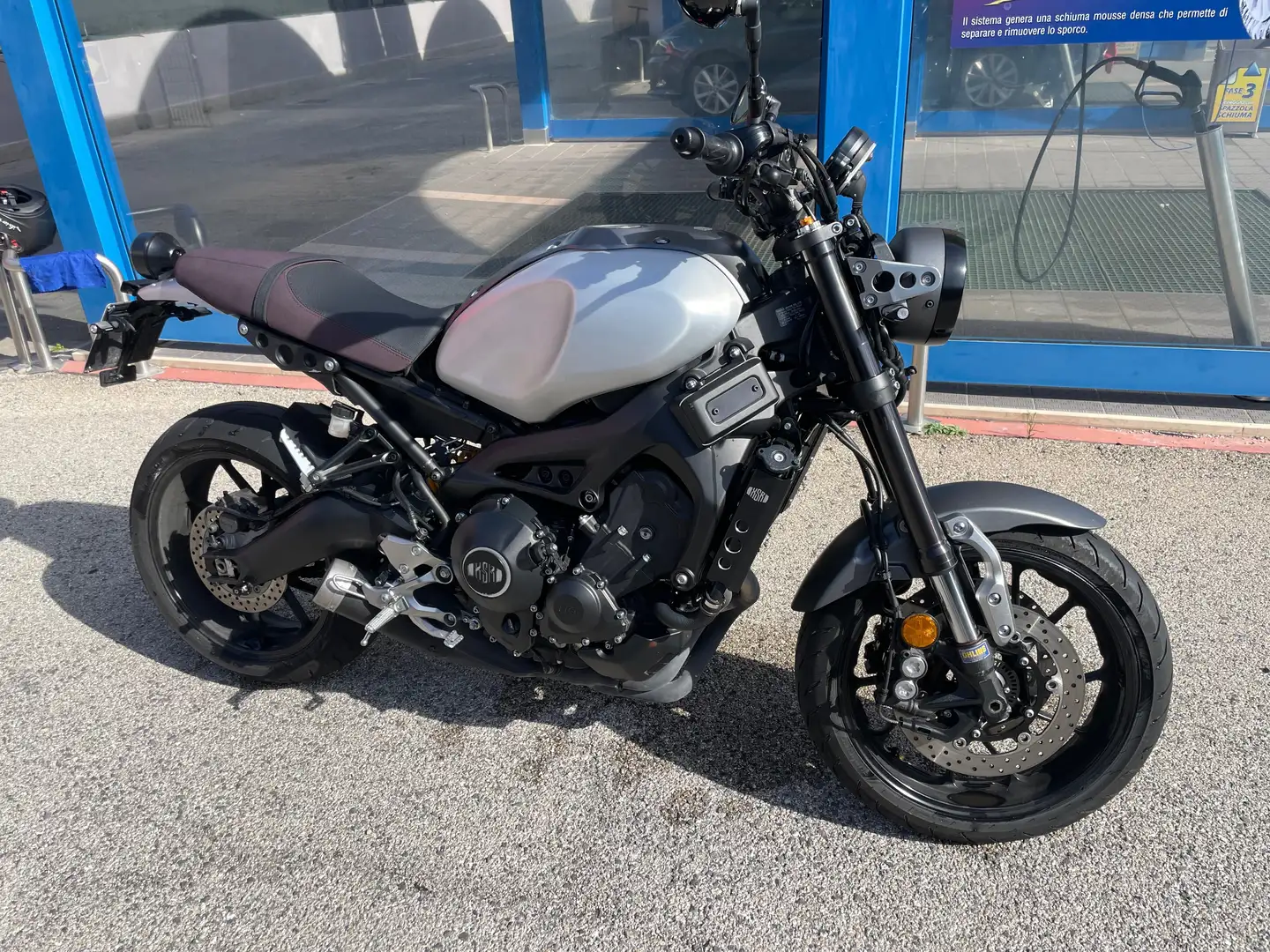 Yamaha XSR 900 Gris - 1