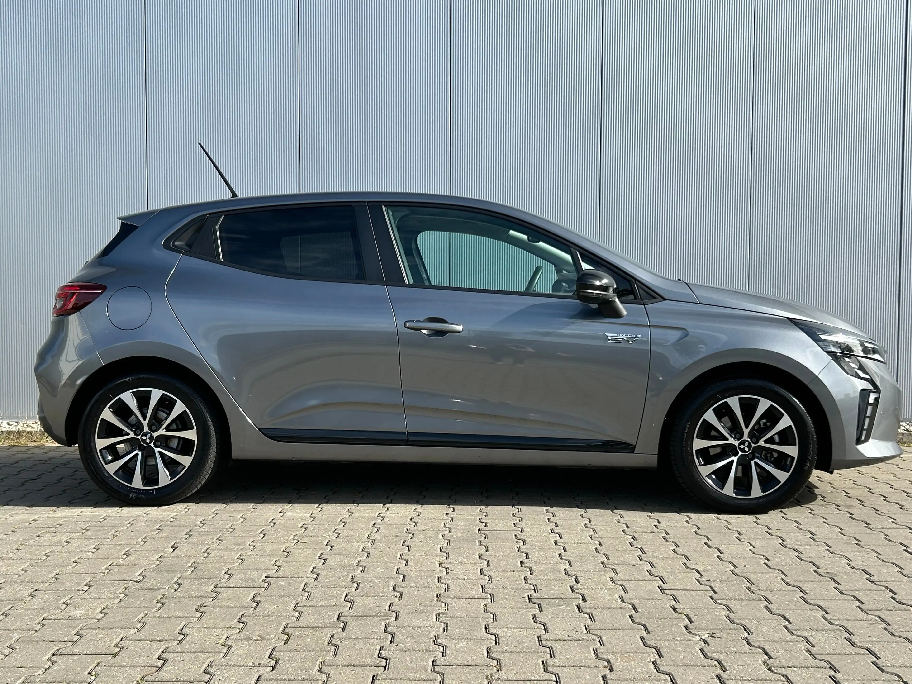 Mitsubishi Colt 1.6 HEV Intense | Trekhaak Afneembaar | All Season — photo 25