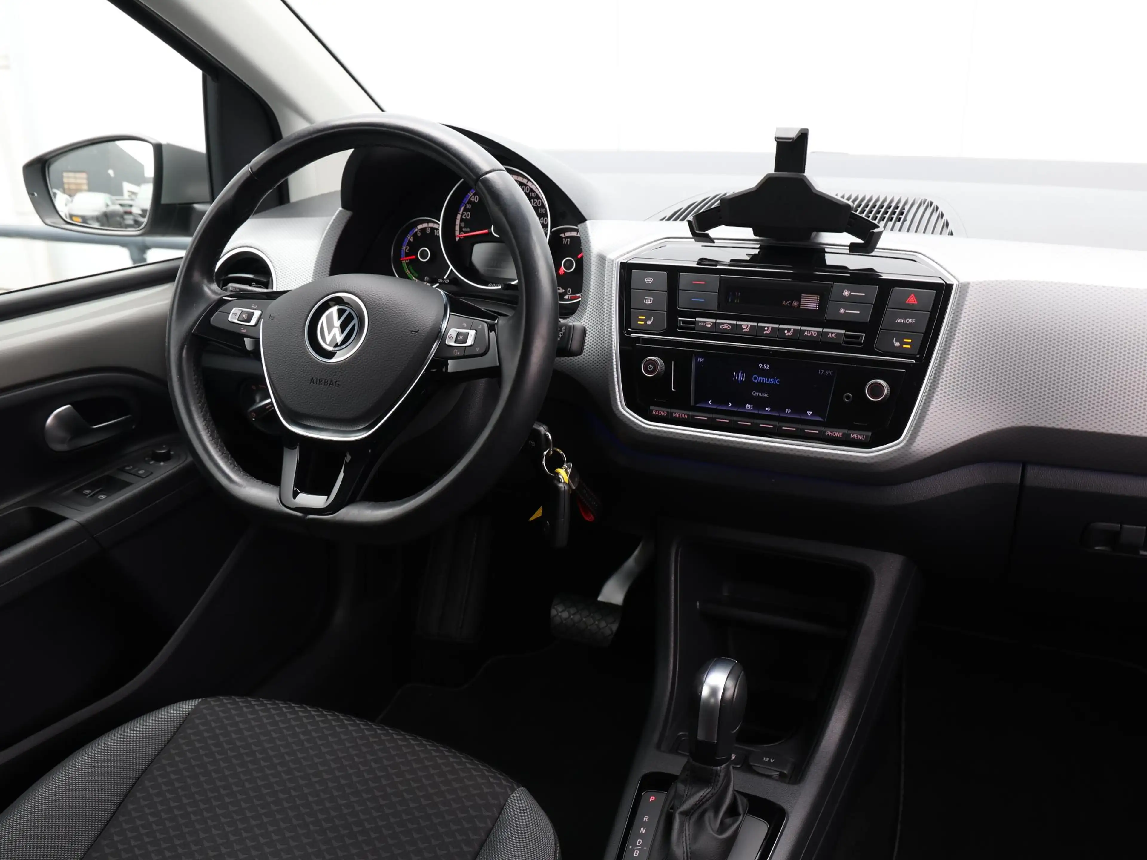 Volkswagen e-up! e-up! Active 83 Pk | Dealer onderhouden | SOH 94% — photo 7
