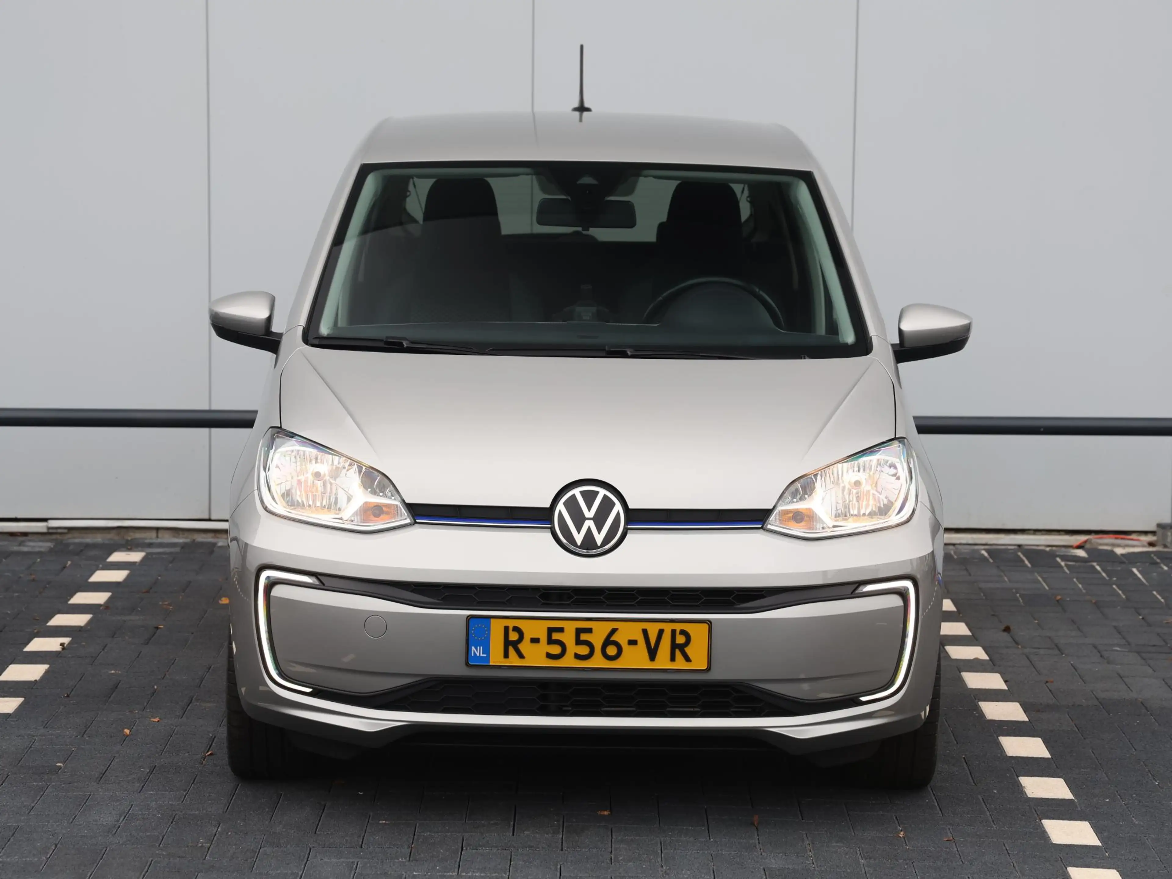 Volkswagen e-up! e-up! Active 83 Pk | Dealer onderhouden | SOH 94% — photo 4