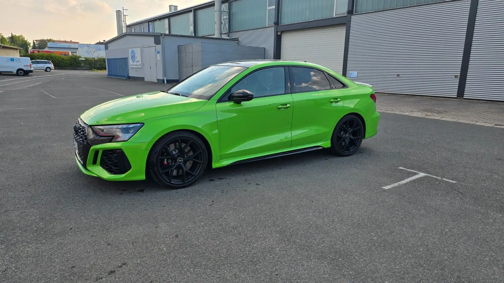 Audi RS3 RS 3 Lim. 2.5 TFSI quattro Grün - 1
