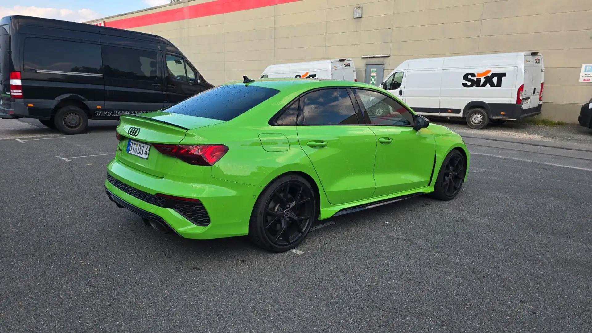 Audi RS3 RS 3 Lim. 2.5 TFSI quattro Grün - 2