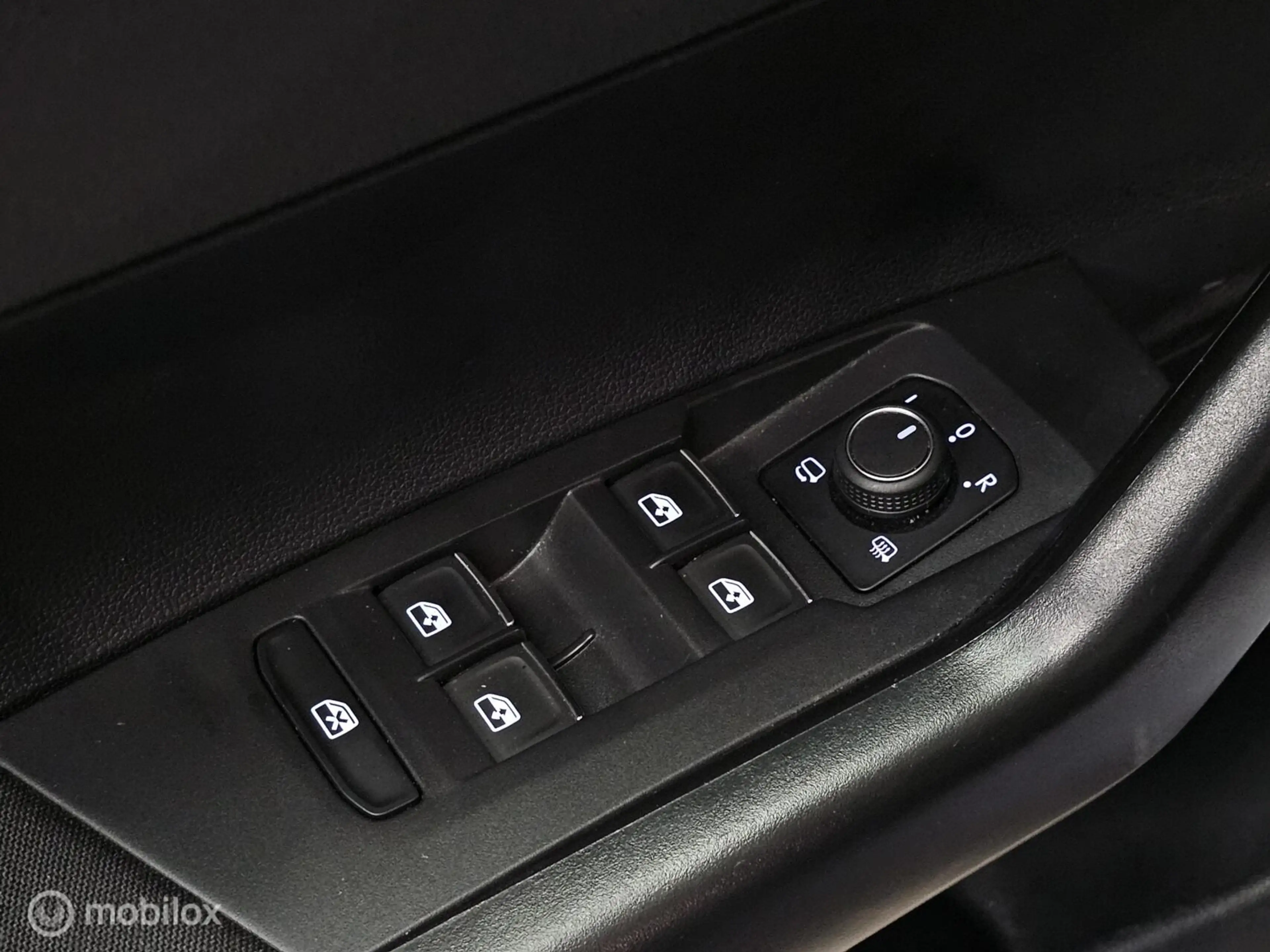 Volkswagen Polo GTI 2.0 TSI Panorama/IQ Light/Carplay — photo 22