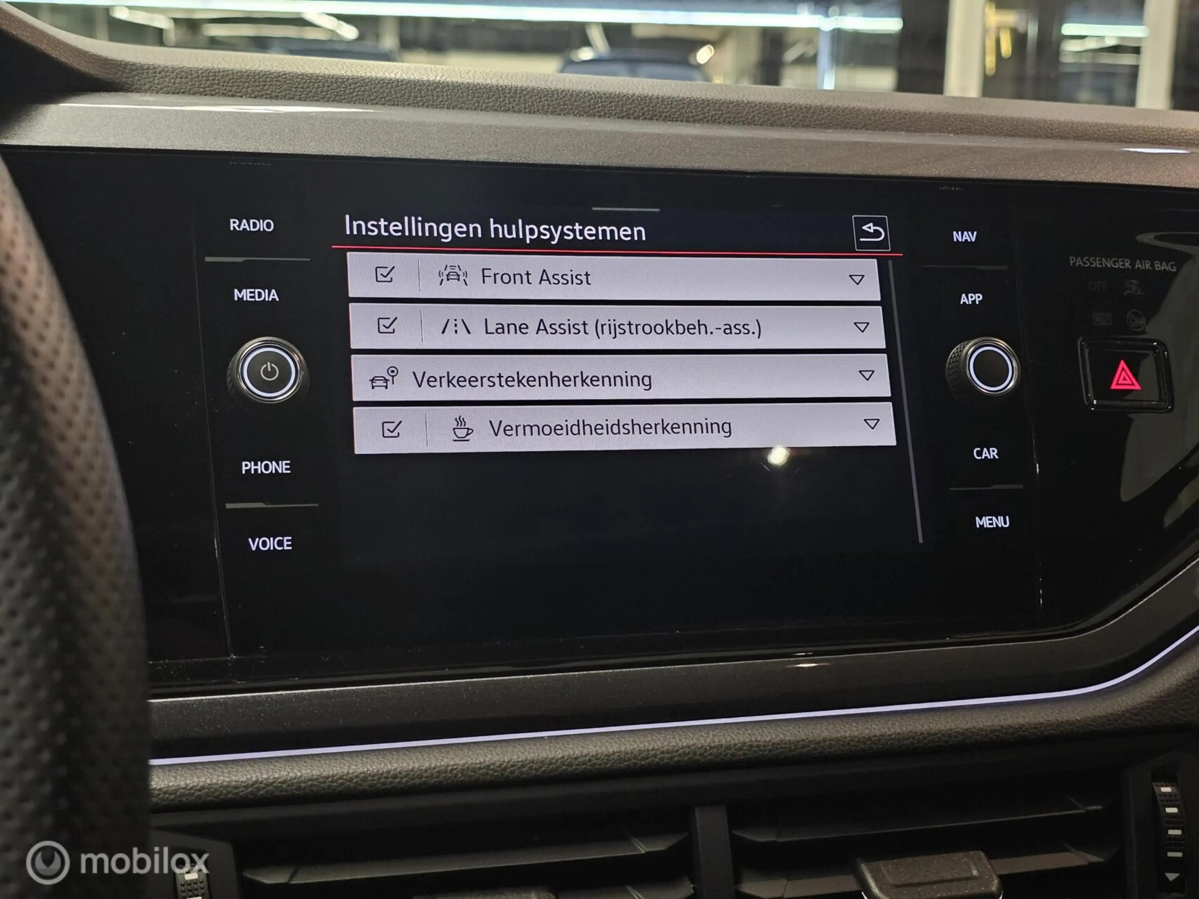 Volkswagen Polo GTI 2.0 TSI Panorama/IQ Light/Carplay — photo 29