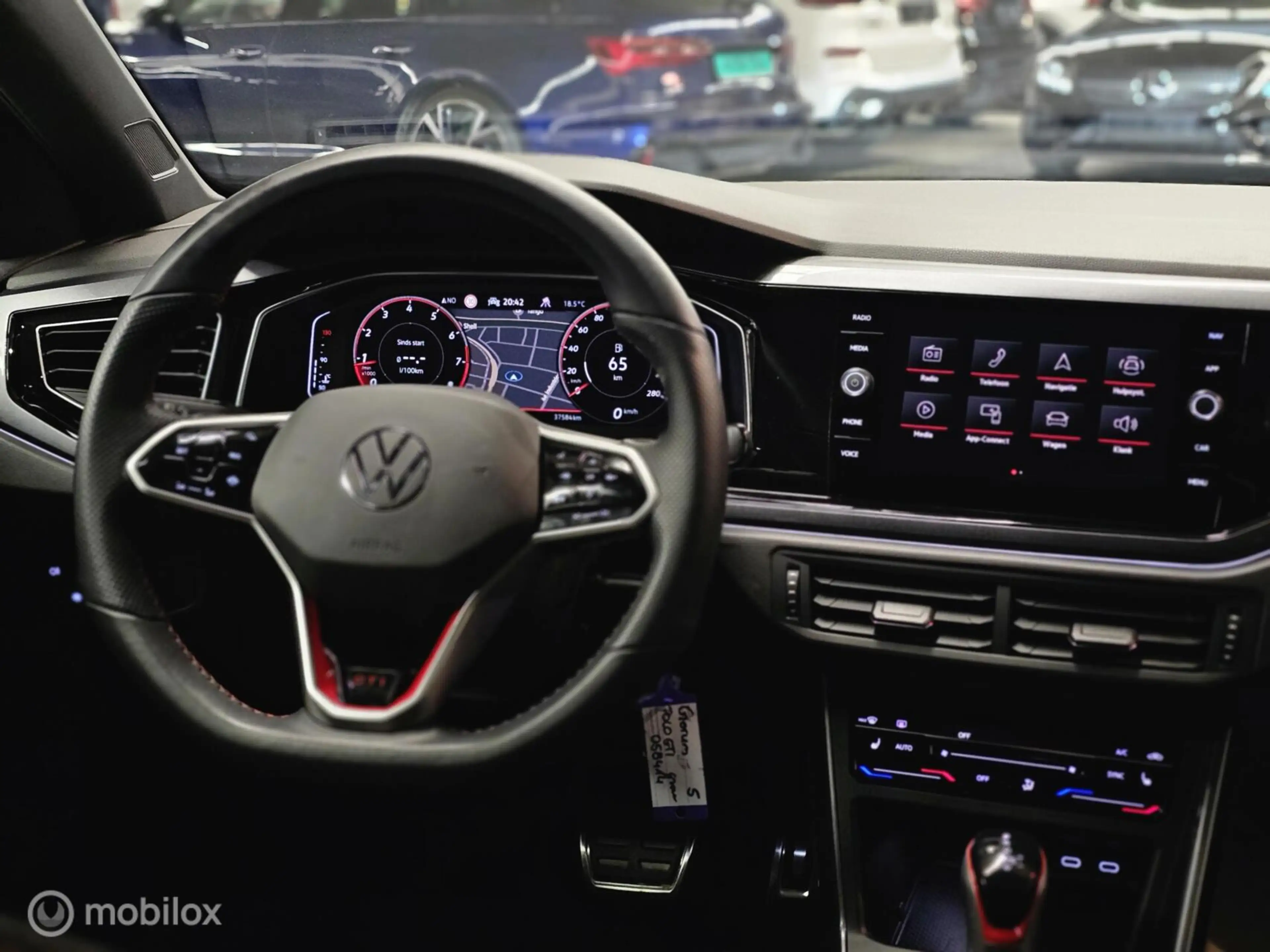 Volkswagen Polo GTI 2.0 TSI Panorama/IQ Light/Carplay — photo 38