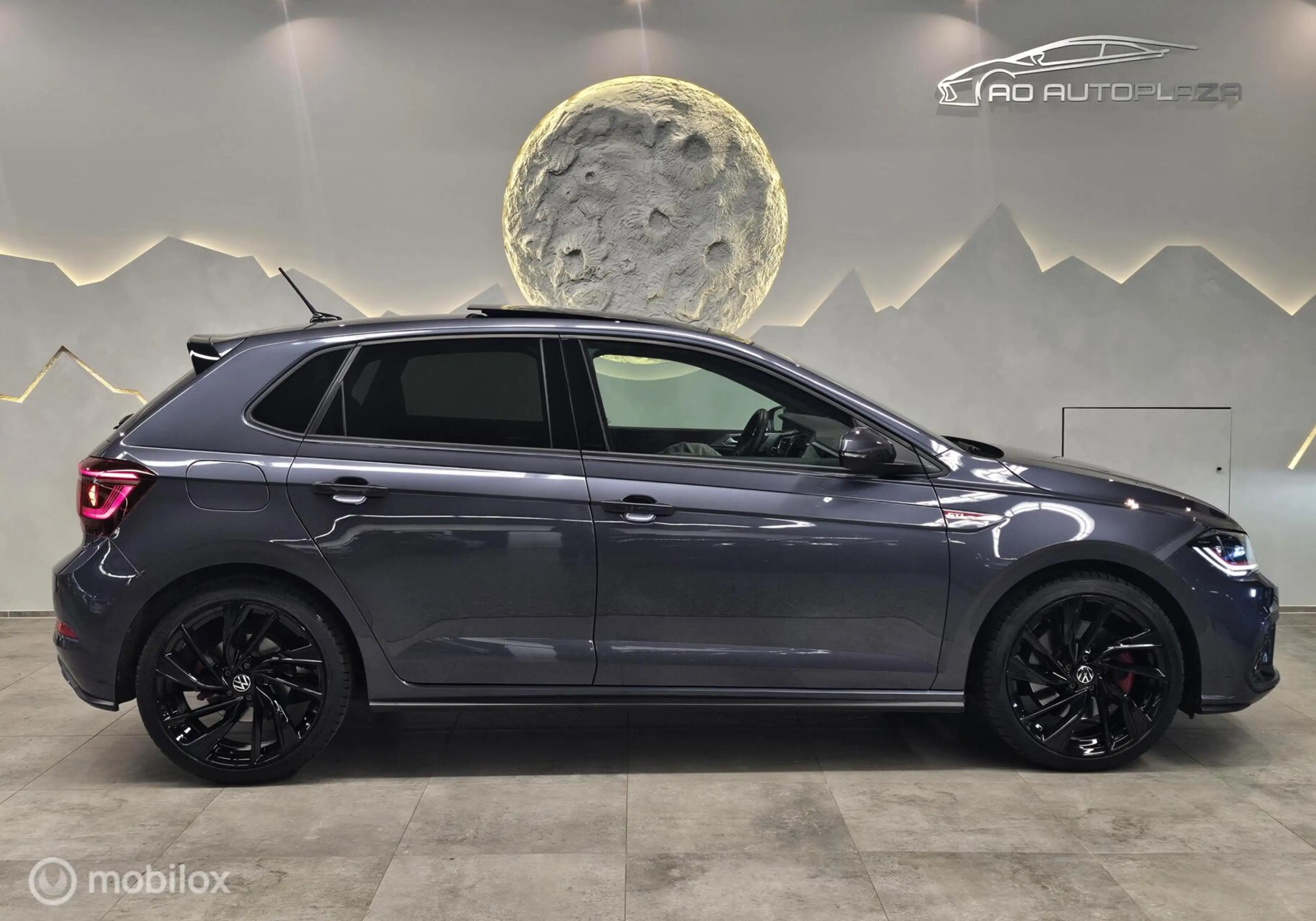 Volkswagen Polo GTI 2.0 TSI Panorama/IQ Light/Carplay — photo 10