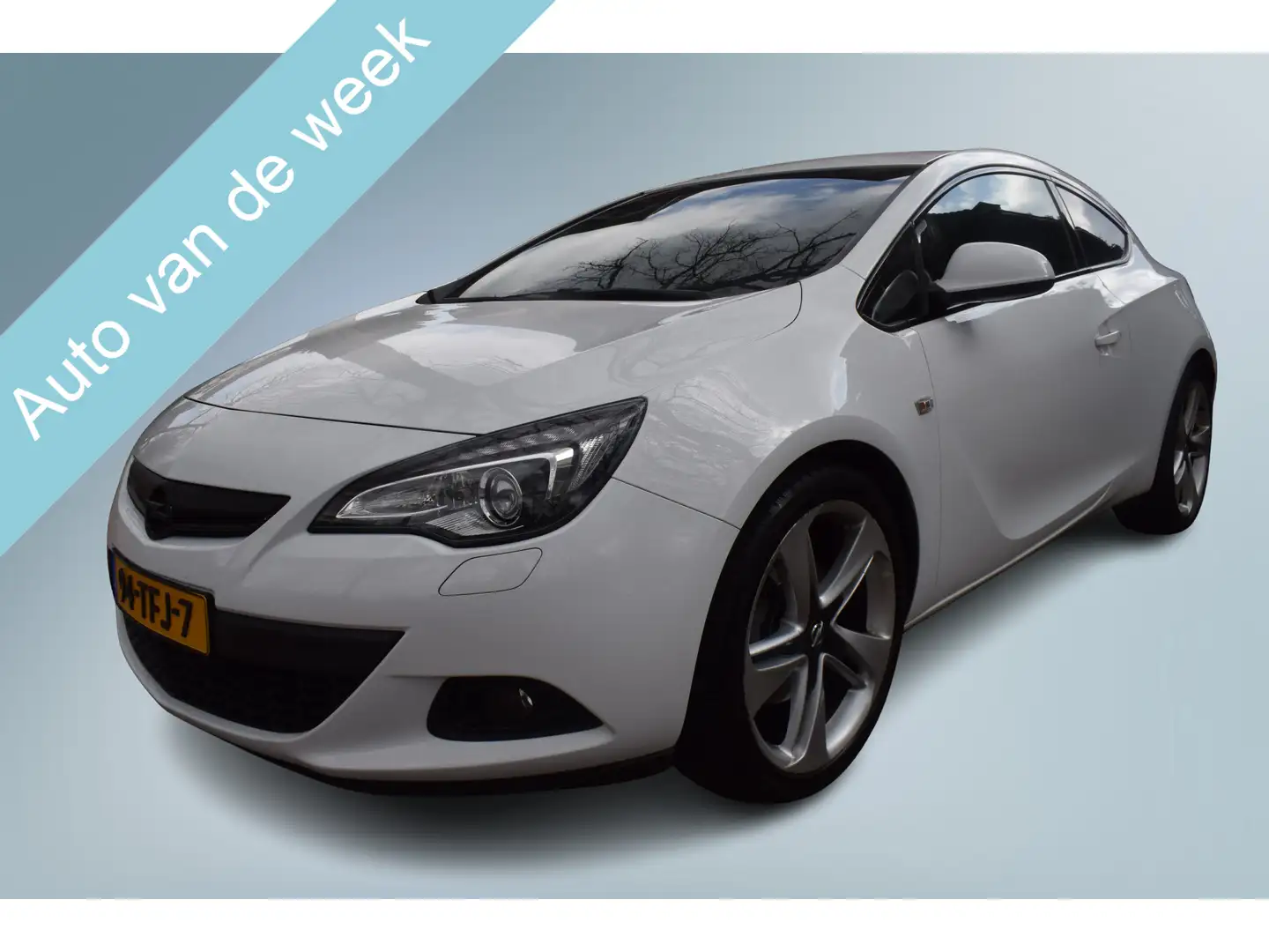 Opel Astra GTC 1.4 Turbo Sport N.Ketting 20 Inch LMV Wit - 1