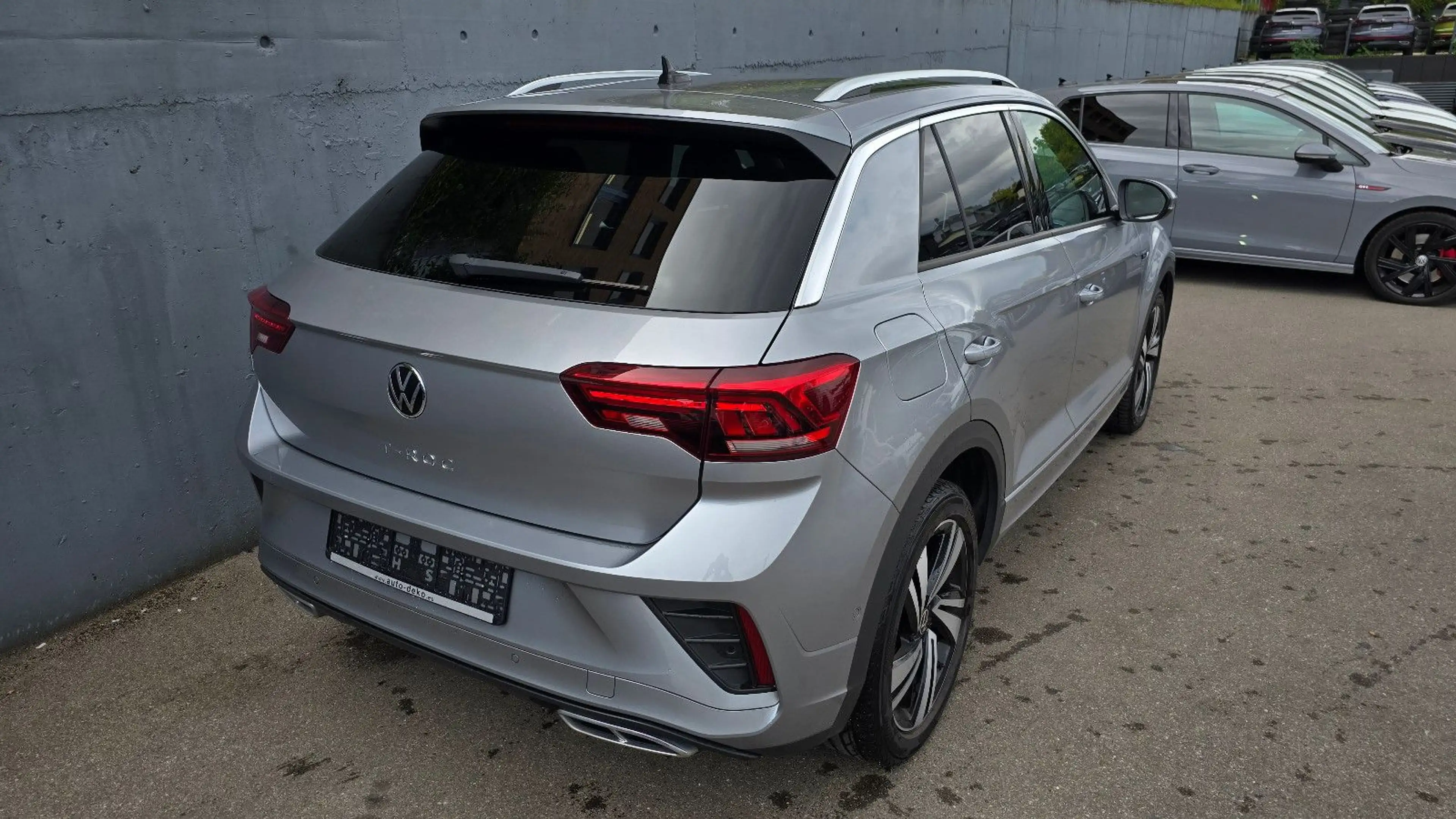 Volkswagen T-Roc 2.0 TDI DSG 3 x R-Line Virtual/ACC/K-less — photo 4