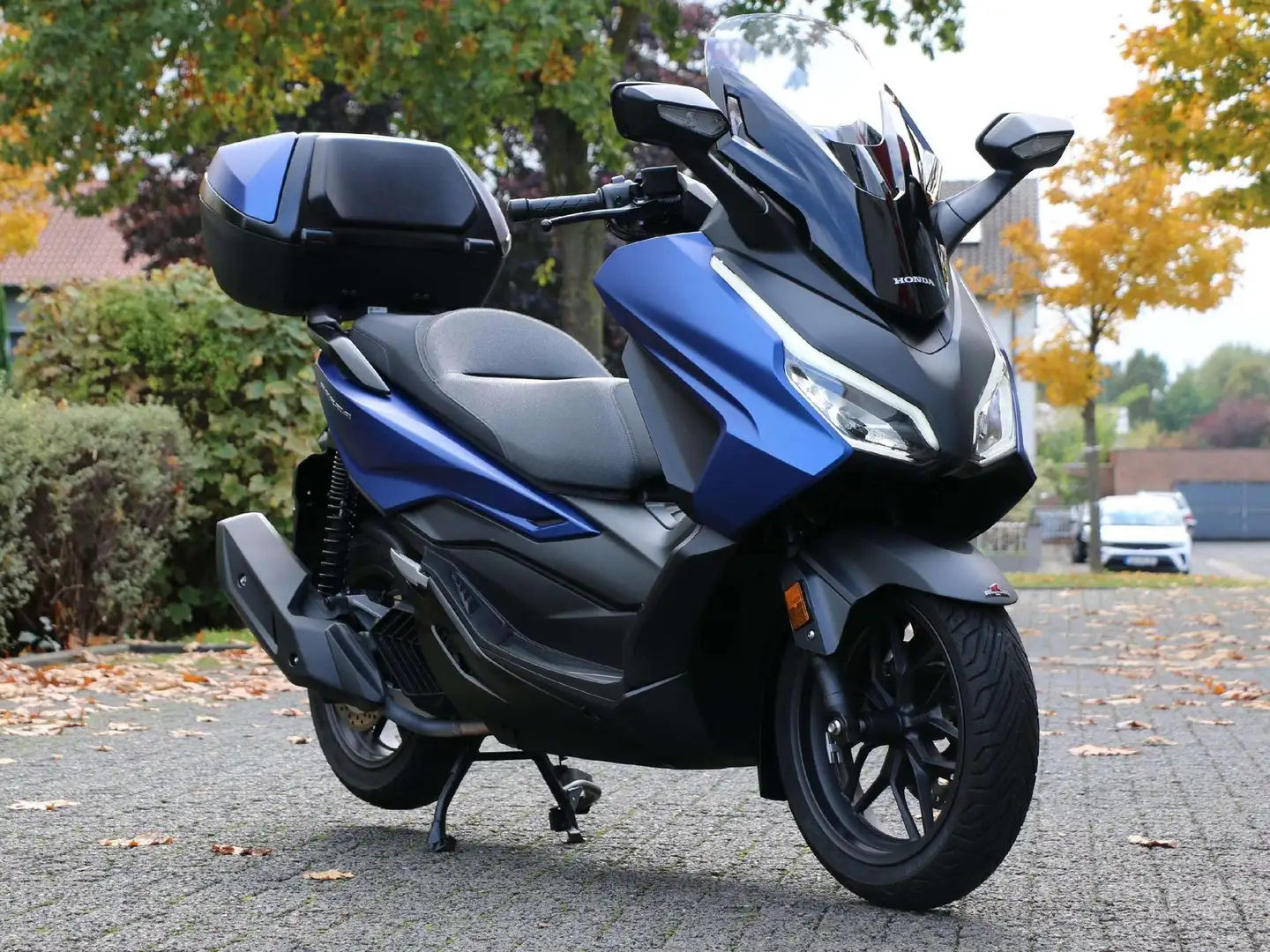 Honda Forza 125 1. Hand / Scheckheft gepflegt Blau - 1
