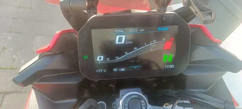 BMW F 900 XR - foto 3