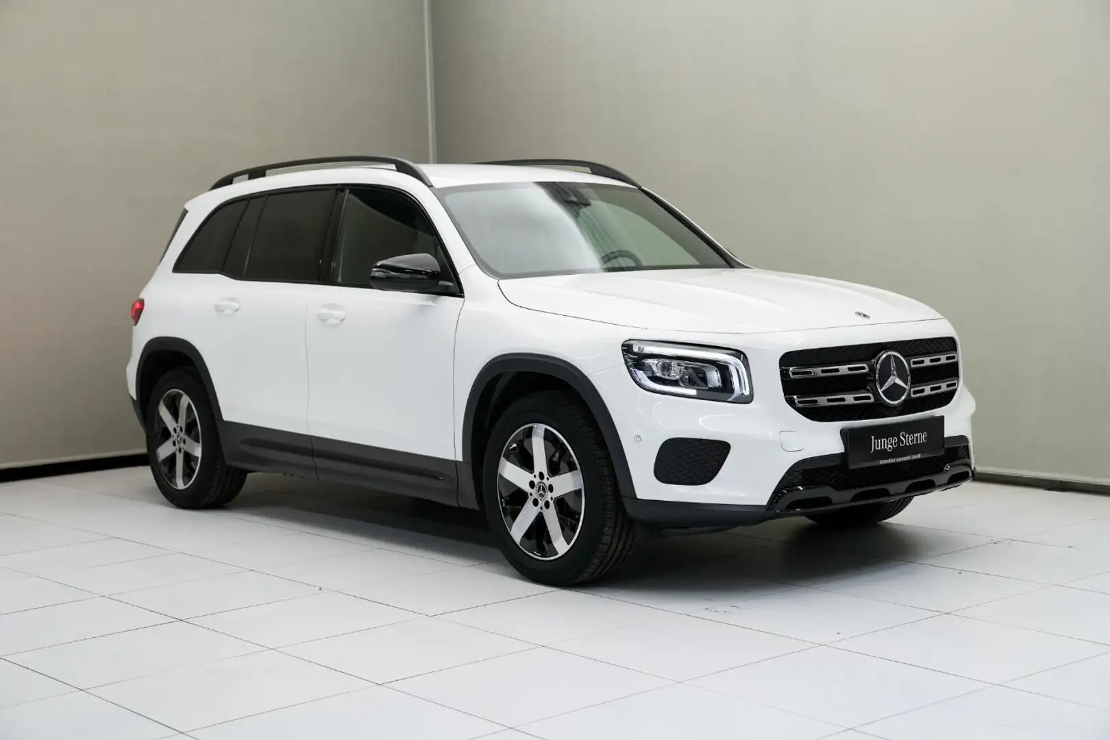Mercedes-Benz GLB 200 d 4MATIC Night KAM ParkAss. SpurH Navi Weiß - 2