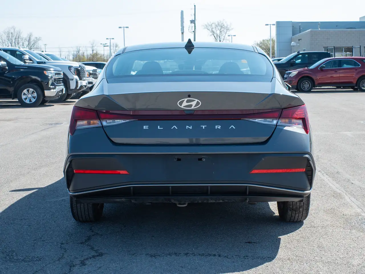 Hyundai ELANTRA снимка Hyundai ELANTRA
