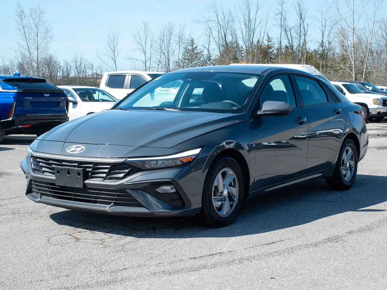 Hyundai ELANTRA снимка Hyundai ELANTRA