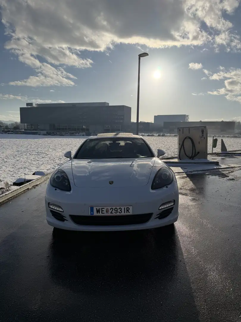 Porsche Panamera 3,0 Diesel Aut. Weiß - 2