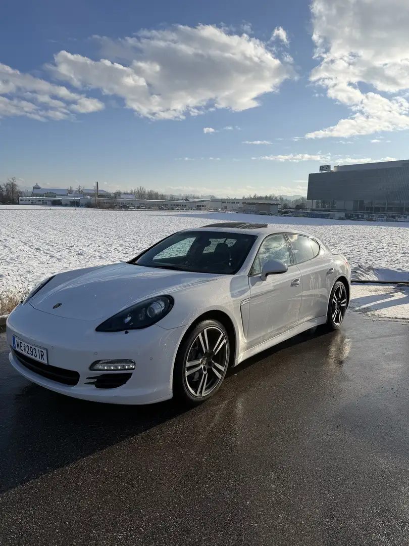 Porsche Panamera 3,0 Diesel Aut. Weiß - 1