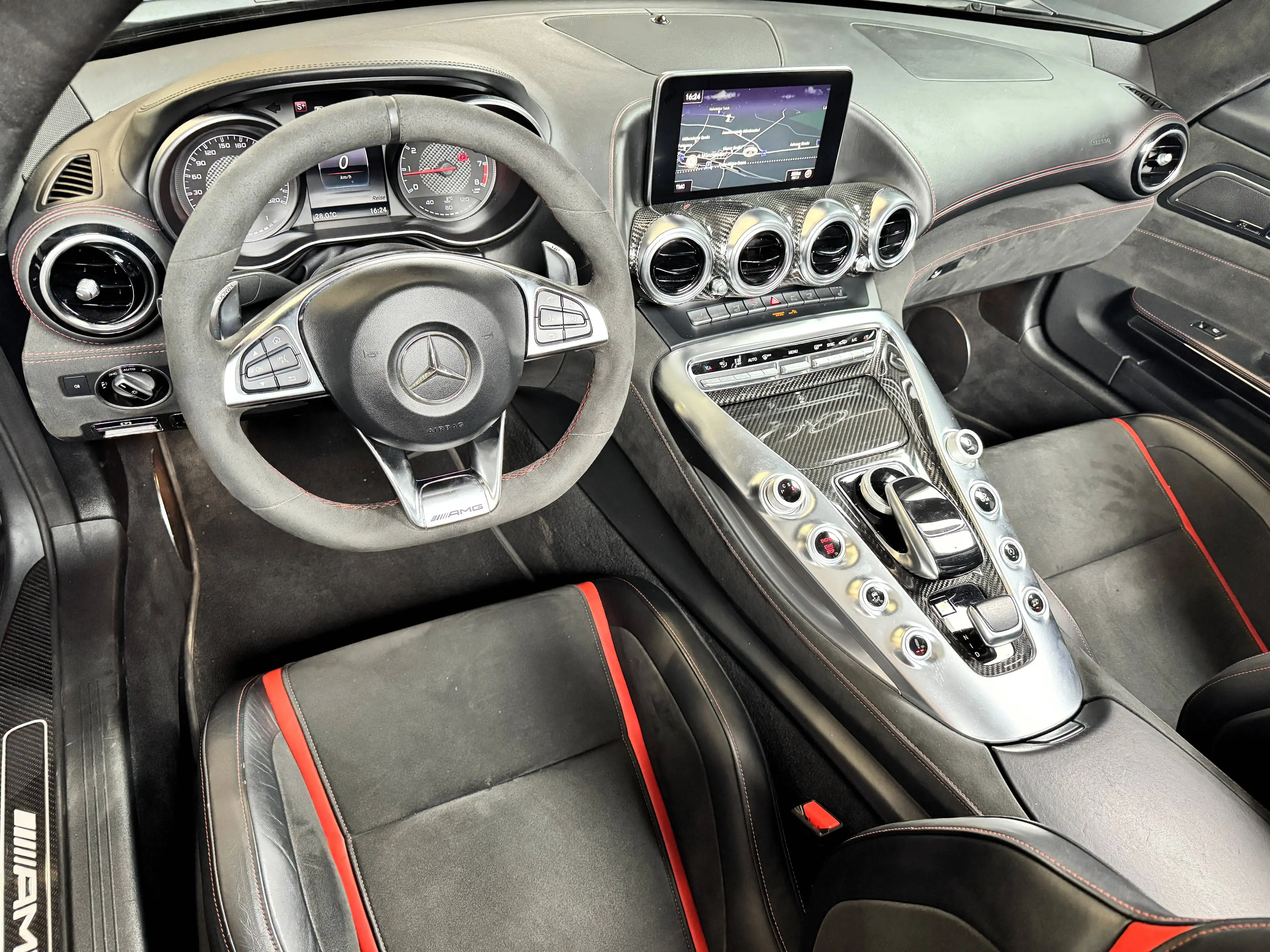Mercedes-Benz AMG GT Roadster V8 Designo Magno/AMG Performance/Carbon/Nappa — photo 14