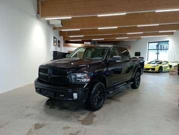 Ram 1500 Classic SLT Crew Cab 5'7''-Bed 4x4