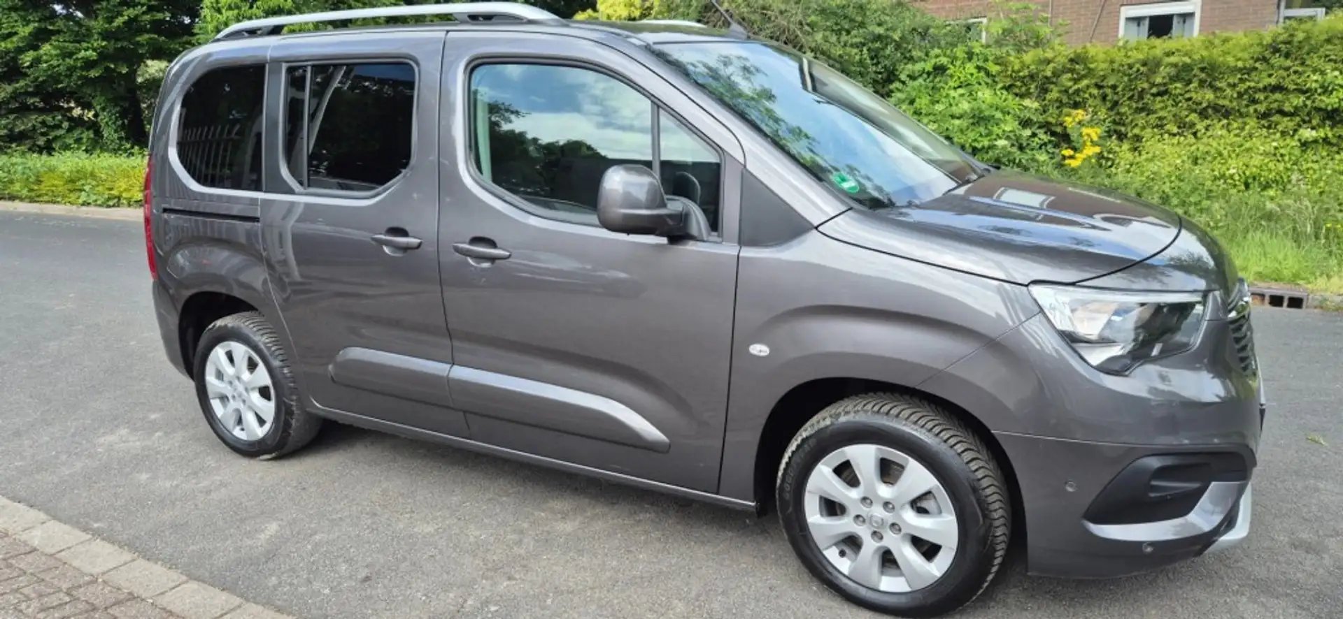 Opel Combo Life Tour 1.2 Turbo L1H1 Edition Automaat*standkachel*p Grau - 2