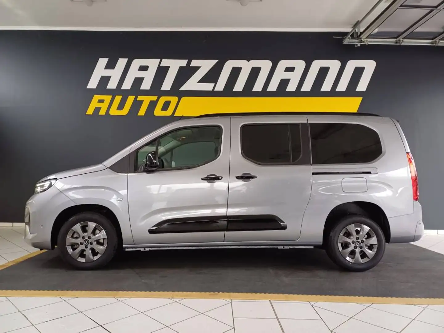 Opel Combo COMBO GS-Line XL 1,5 130PS 8G Automatik Grau - 1