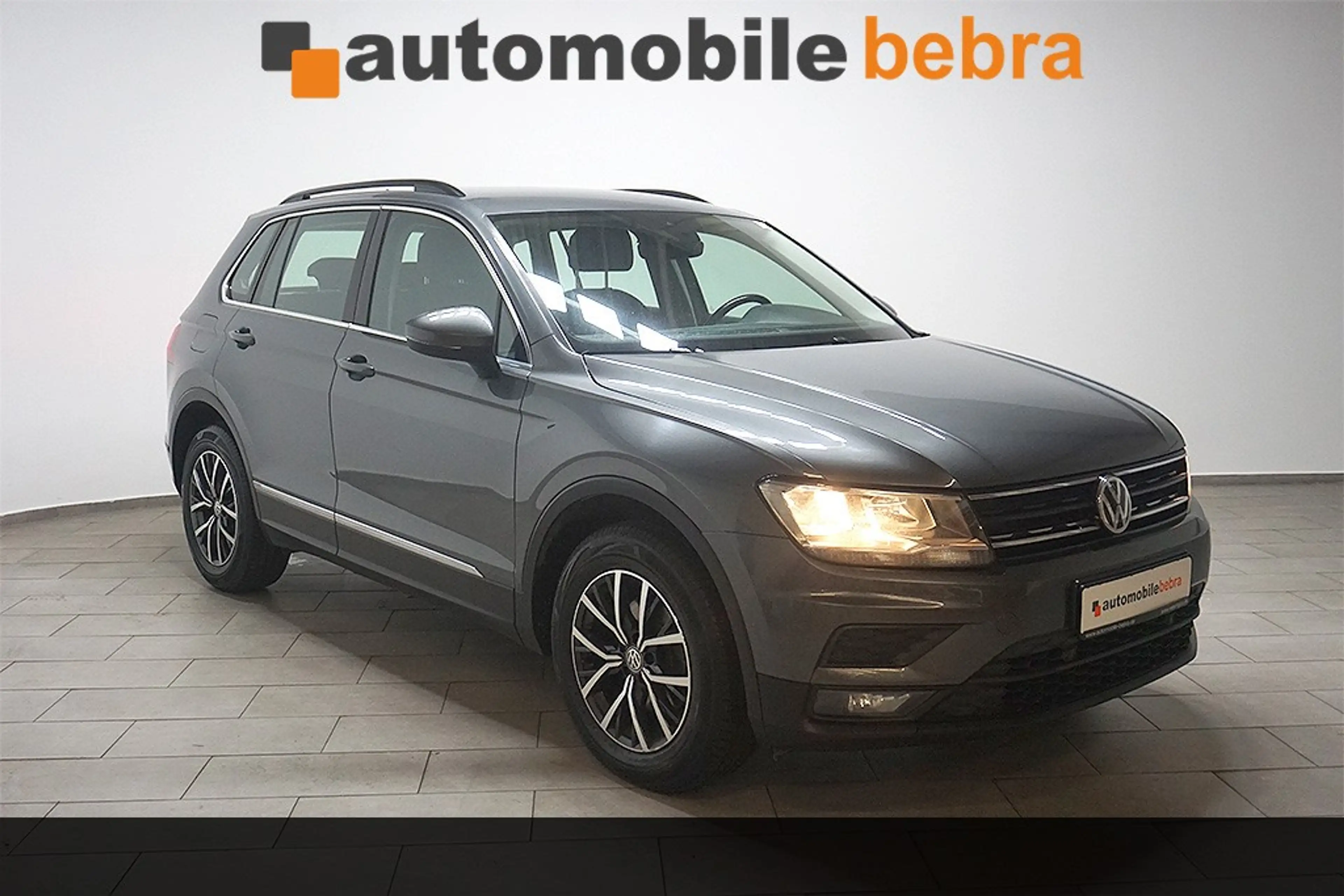 Volkswagen Tiguan 2.0TDI DSG Comfortline 4M AHK SHZ — photo 3