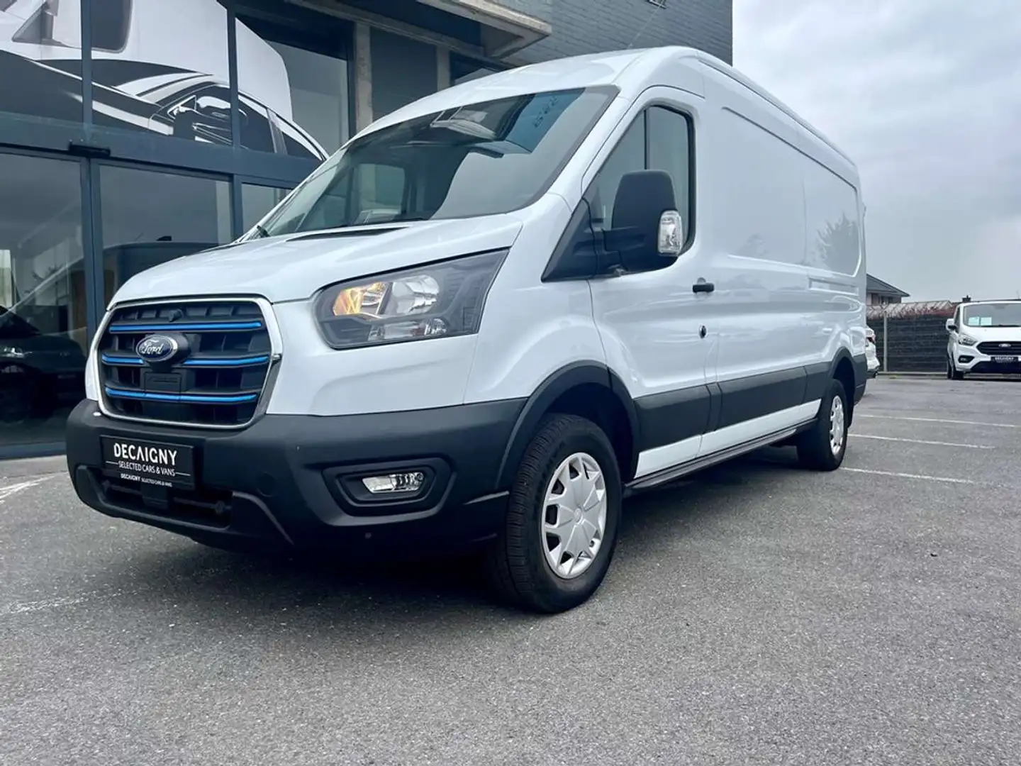 Ford E-Transit 2T 350M 184PK L3H2 Trend*Navi*Carpaly*Camera* Blanc - 1