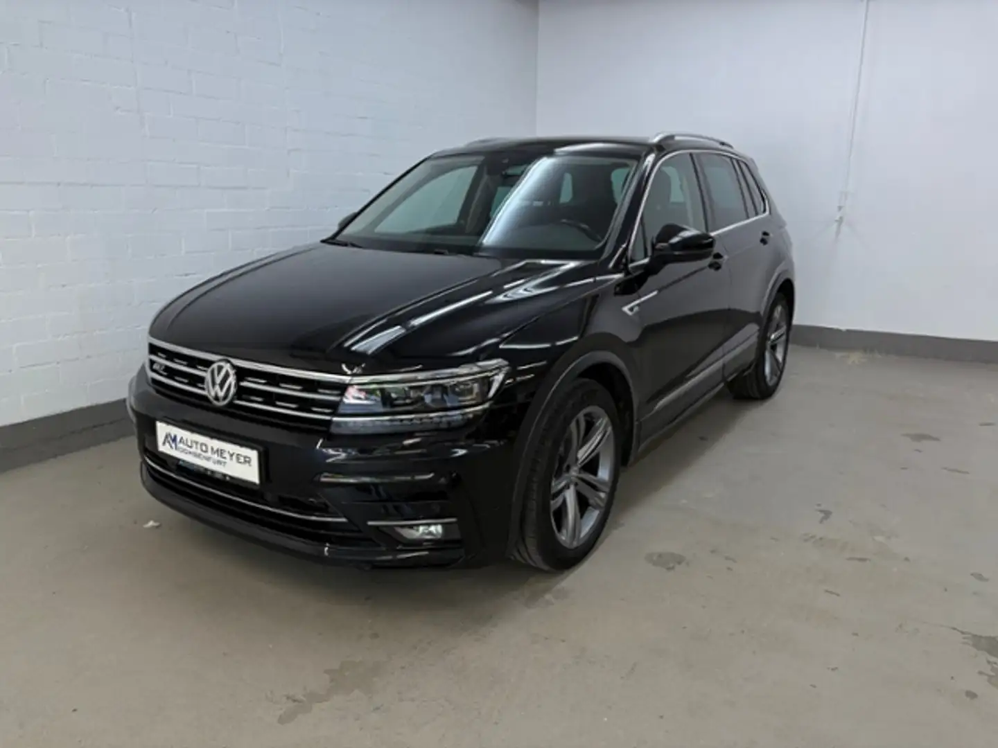 Volkswagen Tiguan Highline 2.0 TDI DSG R Line Navi LED AHK HUD Schwarz - 2