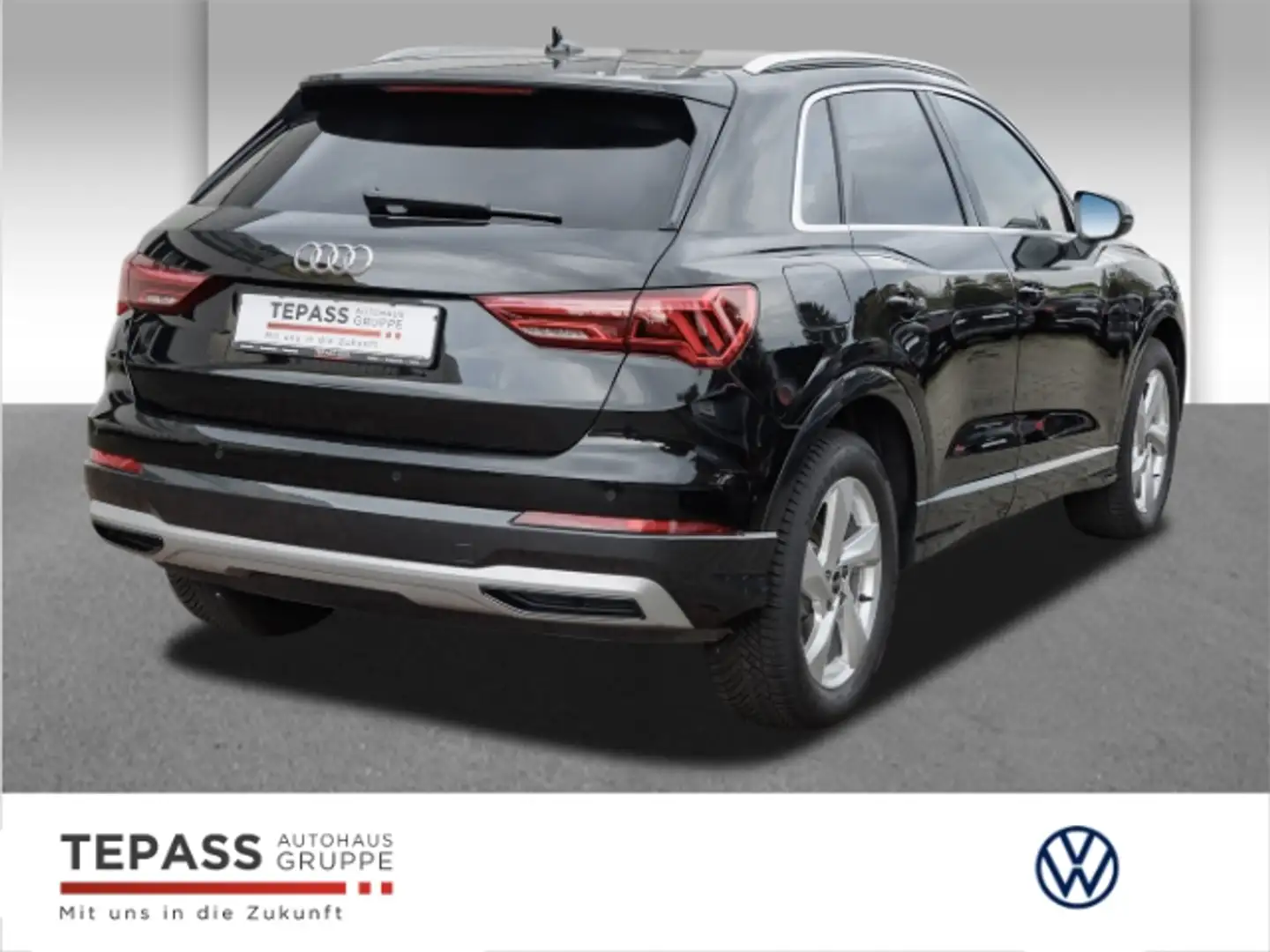 Audi Q3 35 TFSI Stronic advanced ALLSEASON SOUNDSYSTEM Černá - 2
